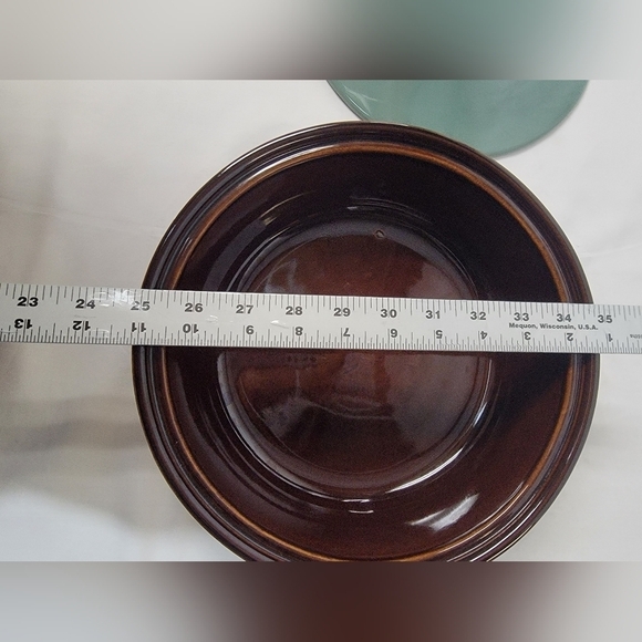 Red Wing USA Pottery Vintage Village Green 2 Quart Round Covered Casserole Dish - Picture 6 of 7